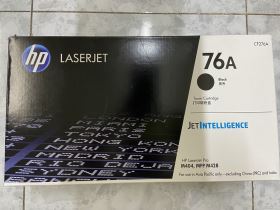 muc hp 76a gia bao nhieu co nen mua muc chinh hang khong