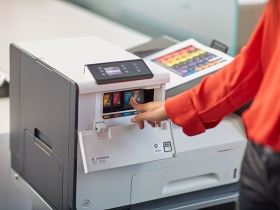 may in hp pagewide nao su dung muc hp 993a